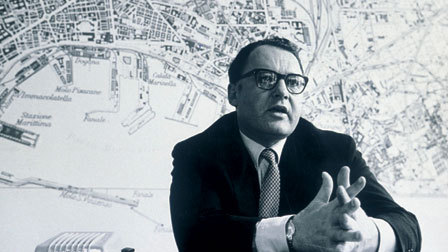 Hands Over the City Film Still